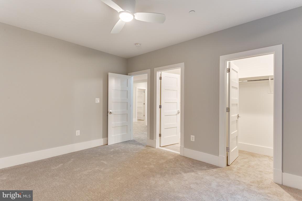 8826 Ridge Road Bethesda, MD 20817 - Photo 40 of 45