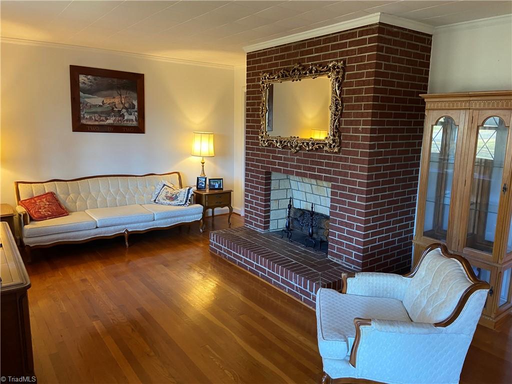 930 North Franklin Road Mount Airy, NC 27030 - Photo 15 of 33 Gallery Image 15
