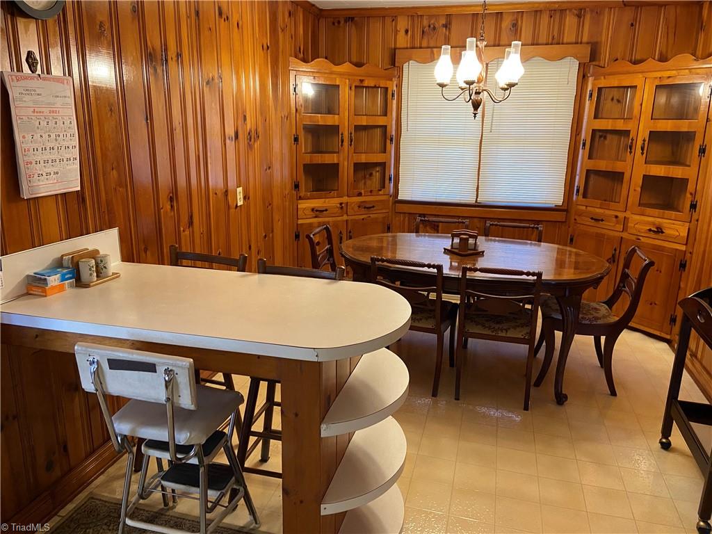 930 North Franklin Road Mount Airy, NC 27030 - Photo 19 of 33 Gallery Image 19
