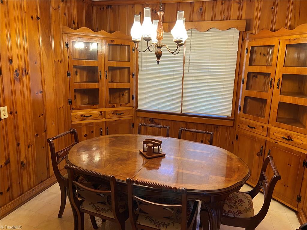 930 North Franklin Road Mount Airy, NC 27030 - Photo 22 of 33 Gallery Image 22