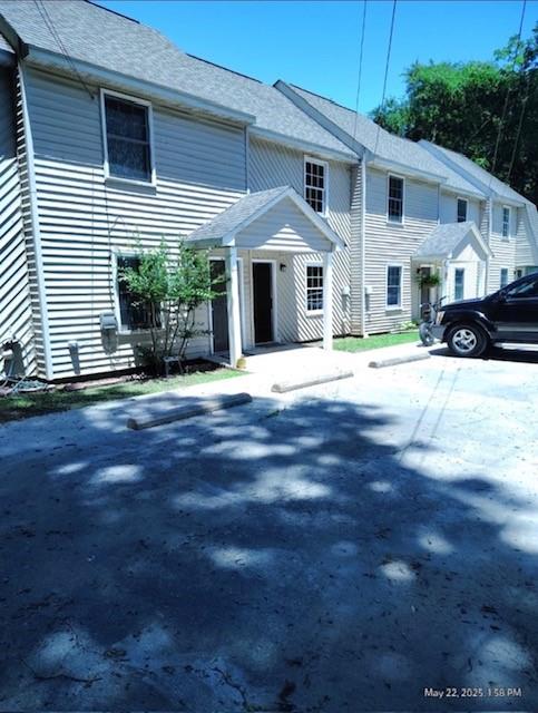 522 Jackson Street Rockmart, GA 30153 - Photo 18 of 27 a front view of a house with a yard and garage