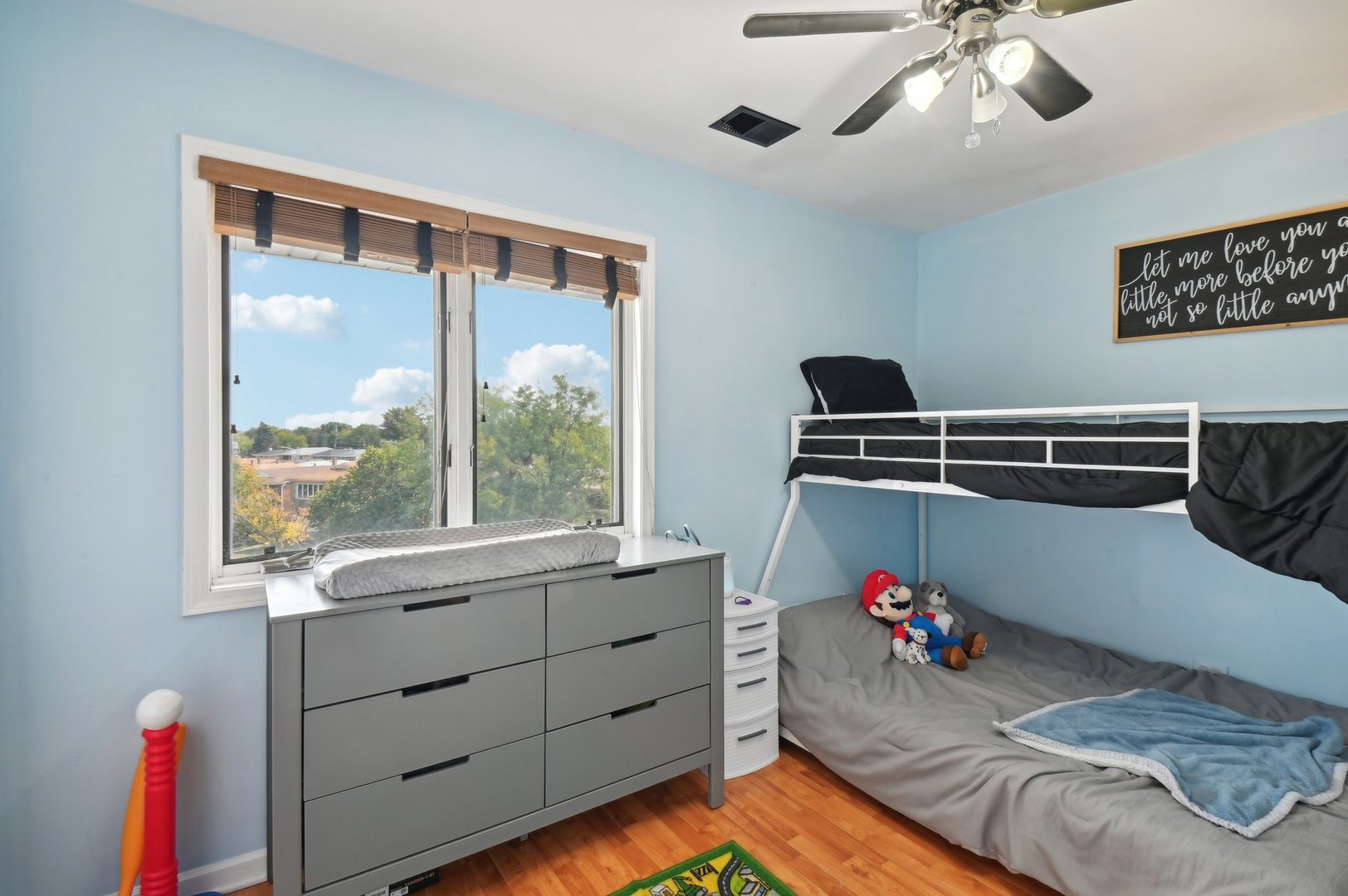 6264 South Gullikson Road, Unit 4B Chicago, IL 60638 - Photo 14 of 22 Gallery Image 14