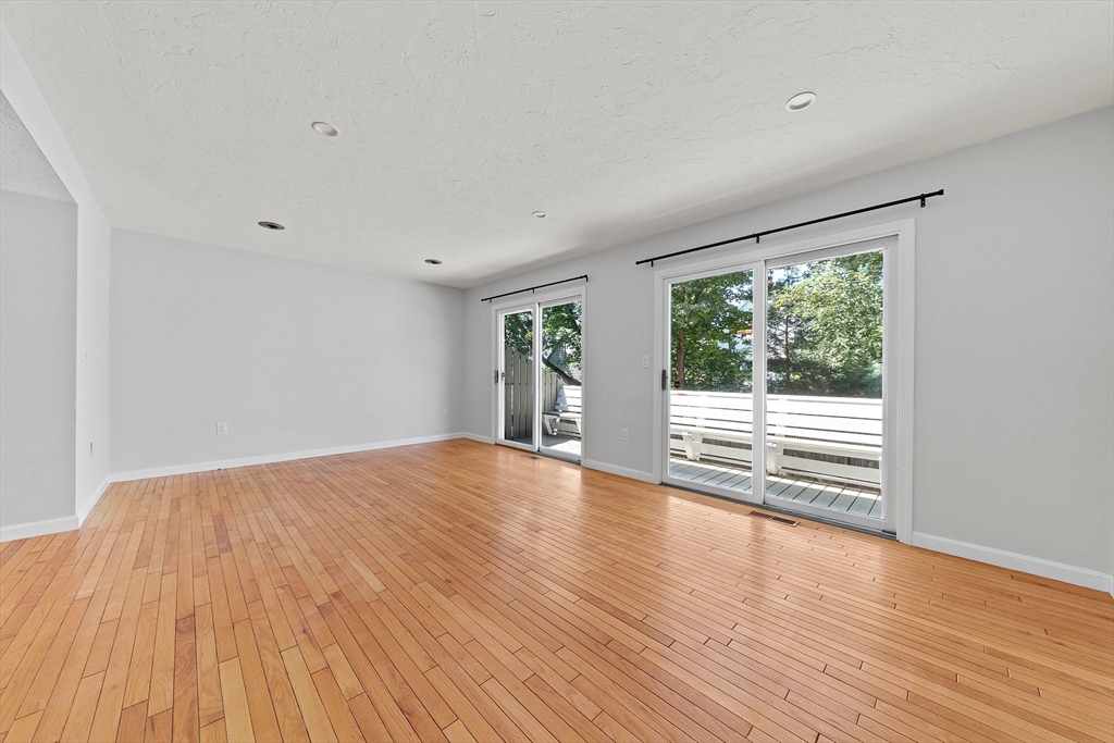 52 River Street, Unit 52 Newton, MA 02465 - Photo 10 of 25