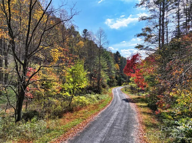 $484,000 | 0 Renfro Rd Green Mountain, Green Mountain, NC 28740