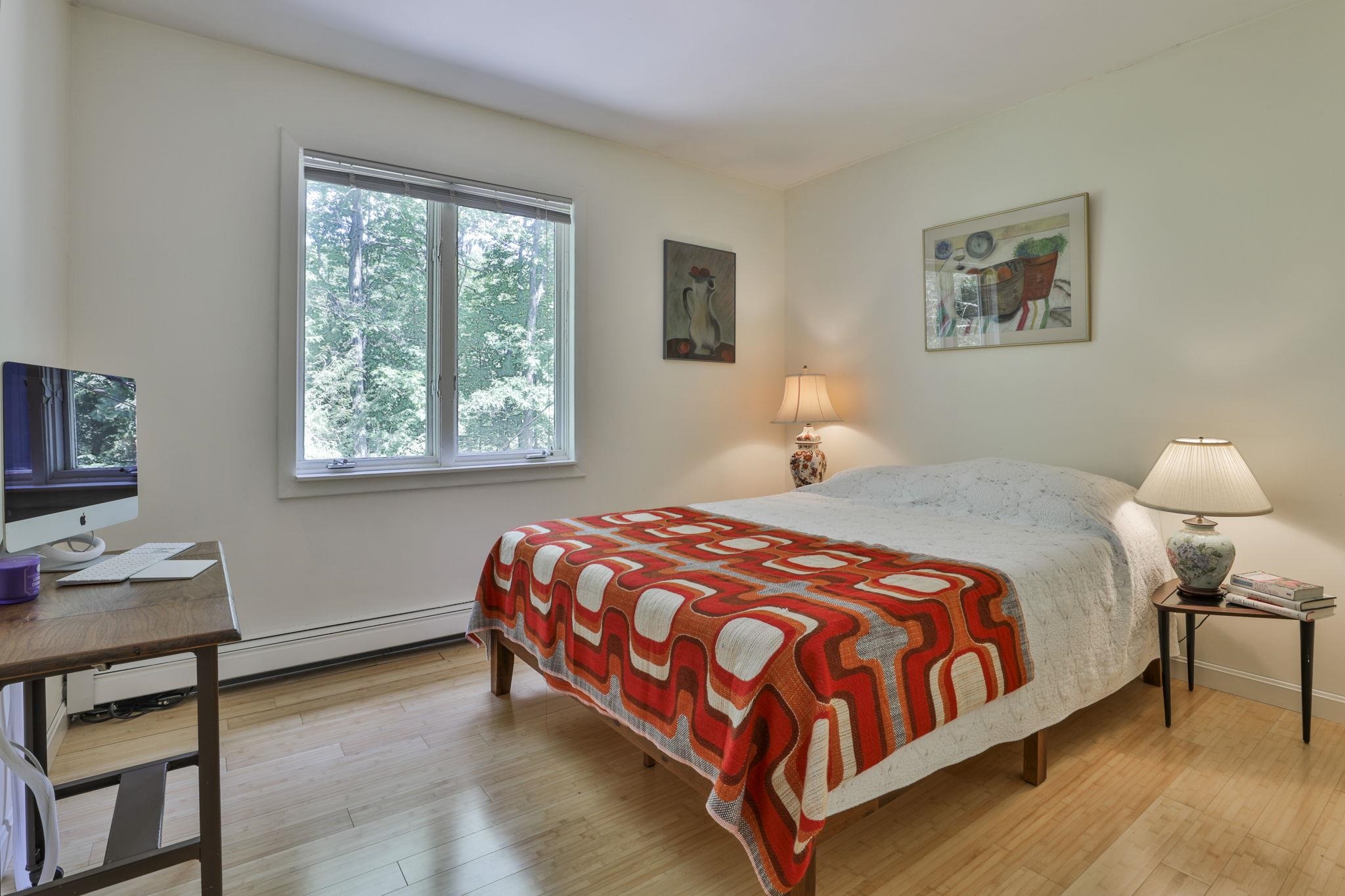 34 Laura Lane Hampstead, NH 03841 - Photo 21 of 33