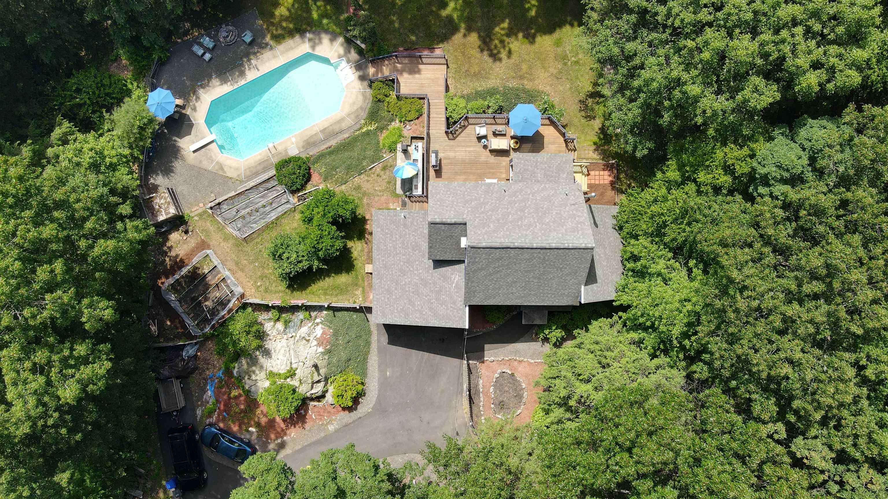 34 Laura Lane Hampstead, NH 03841 - Photo 29 of 33