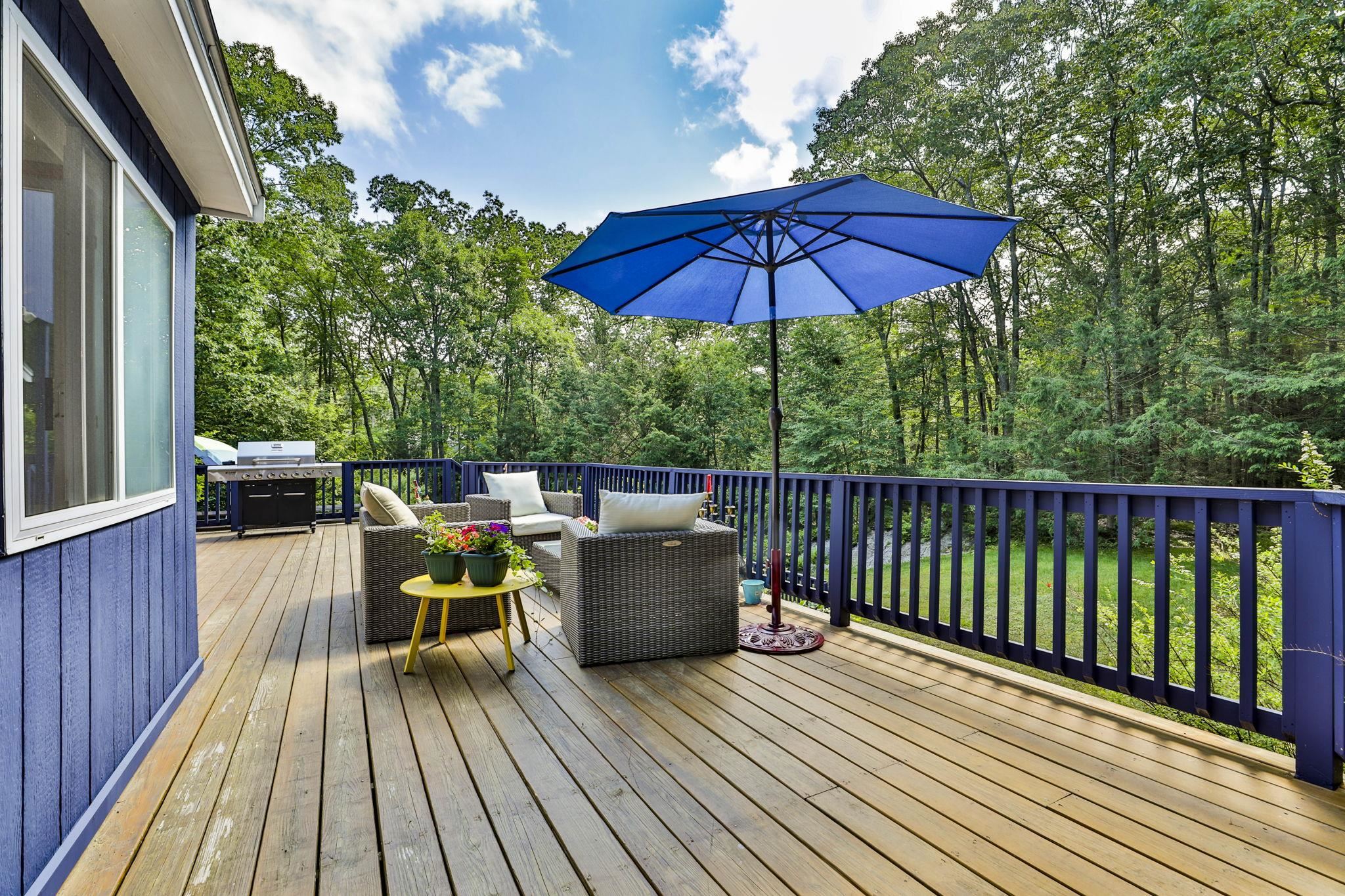 34 Laura Lane Hampstead, NH 03841 - Photo 5 of 33