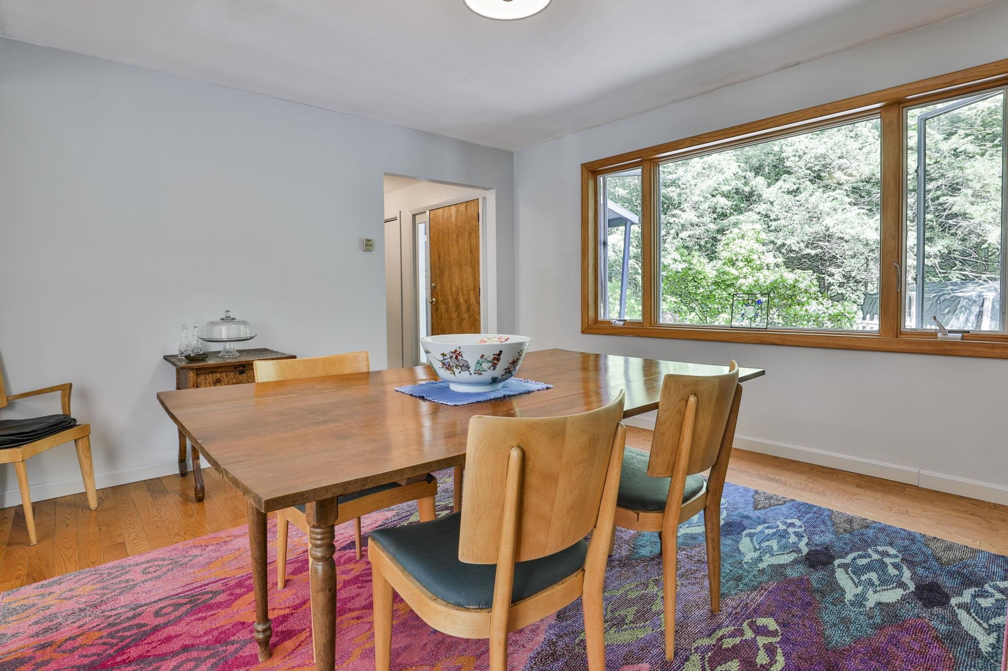 34 Laura Lane Hampstead, NH 03841 - Photo 9 of 33