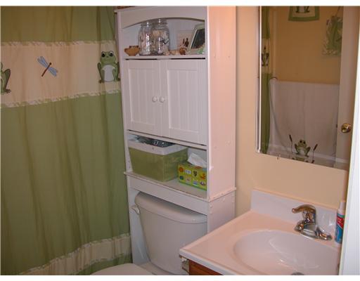 247 Kriess Road Butler, PA 16001 - Photo 10 of 18 Full Bath.