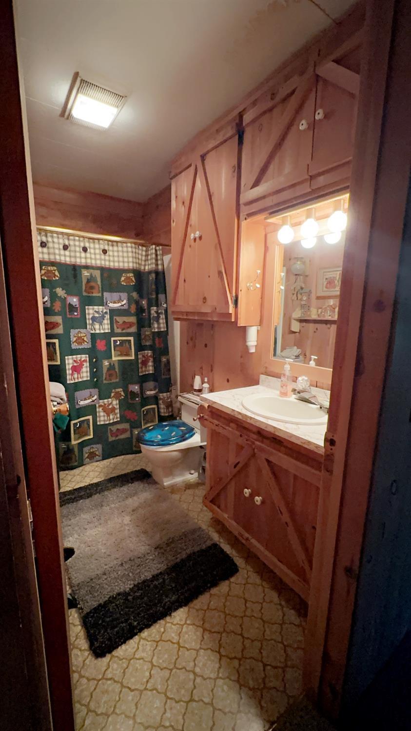 1340 Gooseberry Road Strawberry Valley, CA 95981 - Photo 12 of 13 a bathroom with a sink and a shower