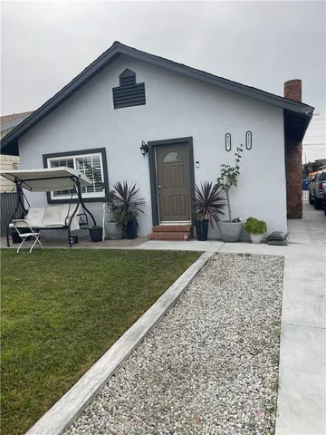 $2,900 | 4552 East 53rd Street, Maywood, CA 90270