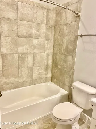 $3,500 | 2715 Vuldarno Lane, Melbourne, FL 32940