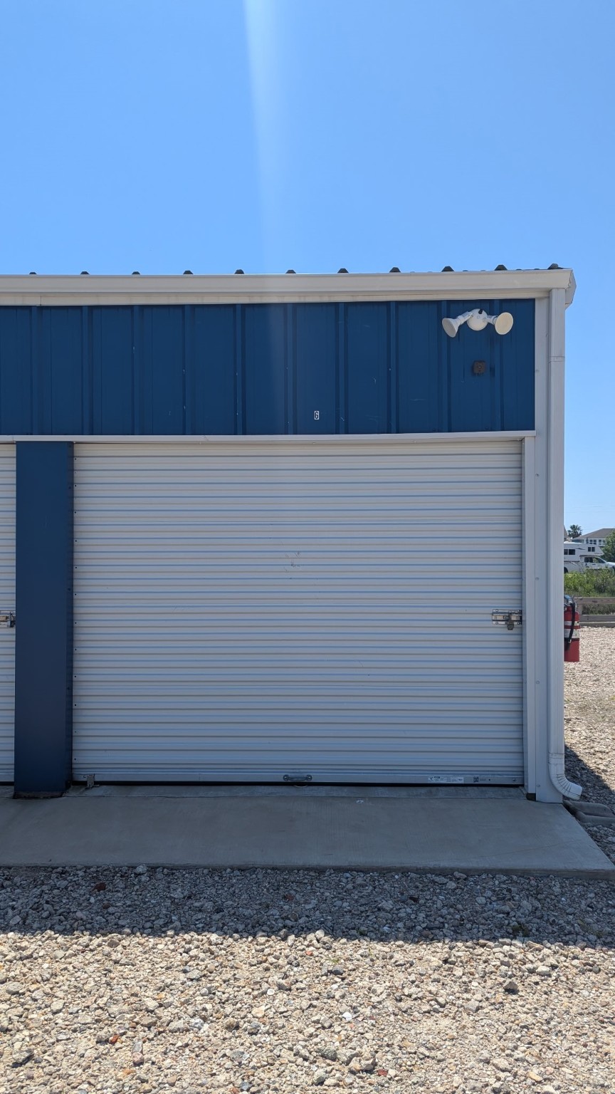 1265 Diamond Road Crystal Beach, TX 77650 - Photo 2 of 7