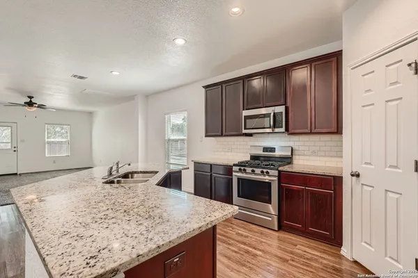$1,795 | 15111 Pandion Drive, San Antonio, TX 78245