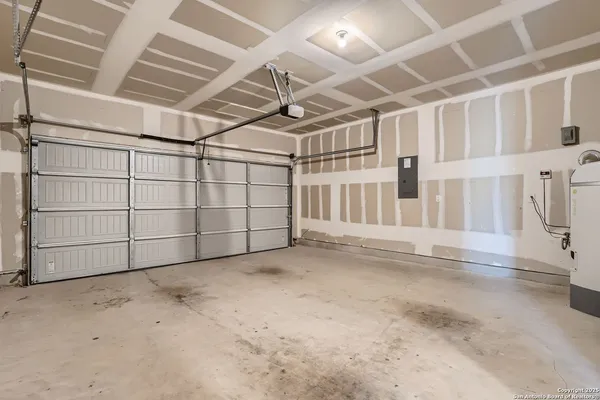 $1,795 | 15111 Pandion Drive, San Antonio, TX 78245