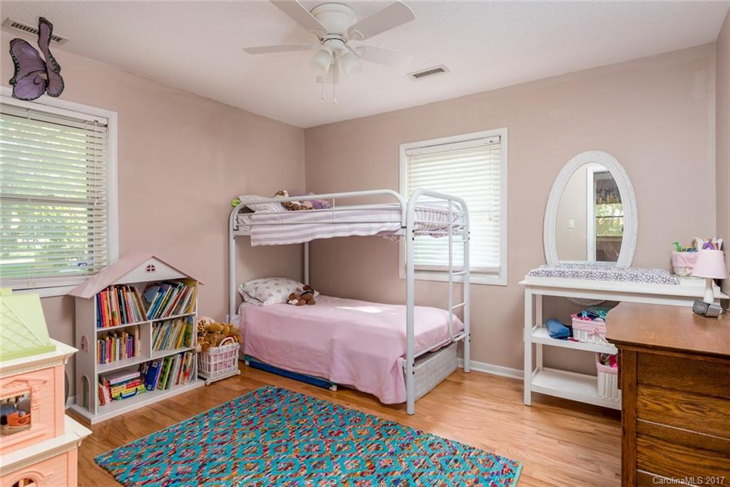1100 Berry Ridge Road Charlotte, NC 28270 - Photo 11 of 19 Gallery Image 11