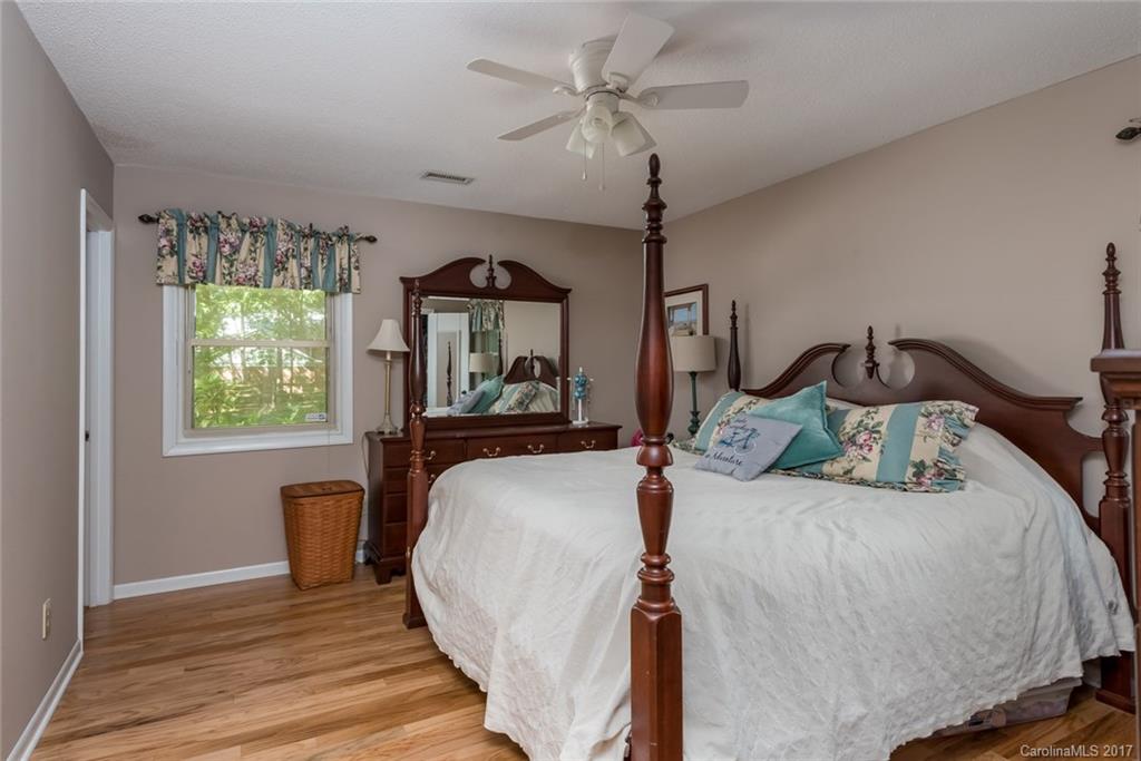 1100 Berry Ridge Road Charlotte, NC 28270 - Photo 13 of 19 Gallery Image 13