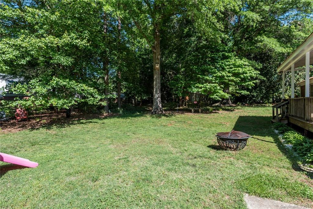 1100 Berry Ridge Road Charlotte, NC 28270 - Photo 17 of 19 Gallery Image 17