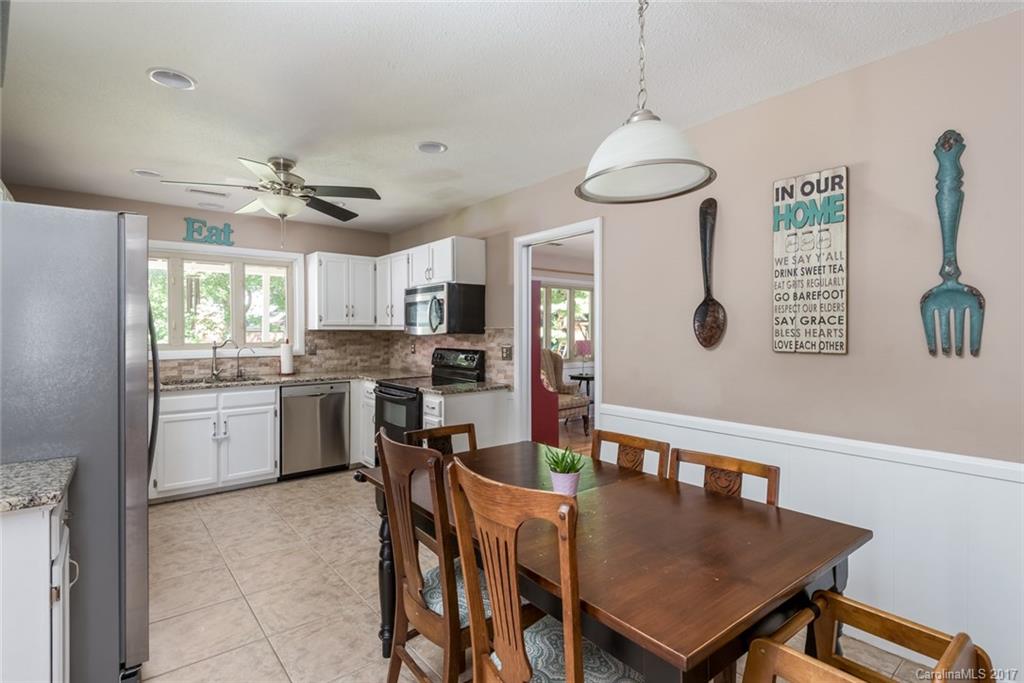1100 Berry Ridge Road Charlotte, NC 28270 - Photo 5 of 19 Gallery Image 5