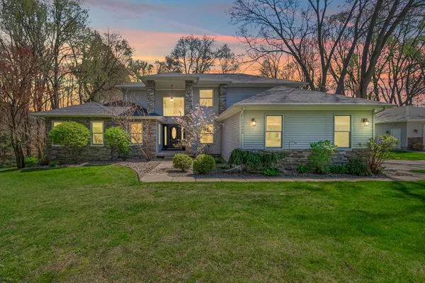 $650,000 | 15660 Kesselwood Trail, Marshall, MI 49068