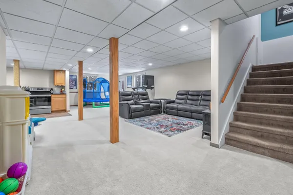 $650,000 | 15660 Kesselwood Trail, Marshall, MI 49068