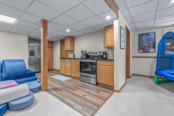 $650,000 | 15660 Kesselwood Trail, Marshall, MI 49068