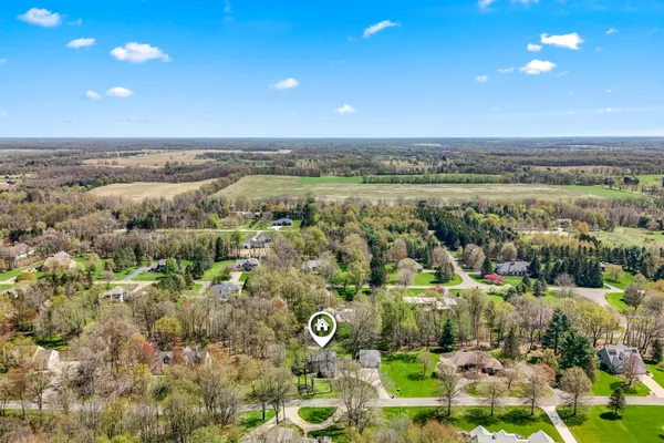 $650,000 | 15660 Kesselwood Trail, Marshall, MI 49068
