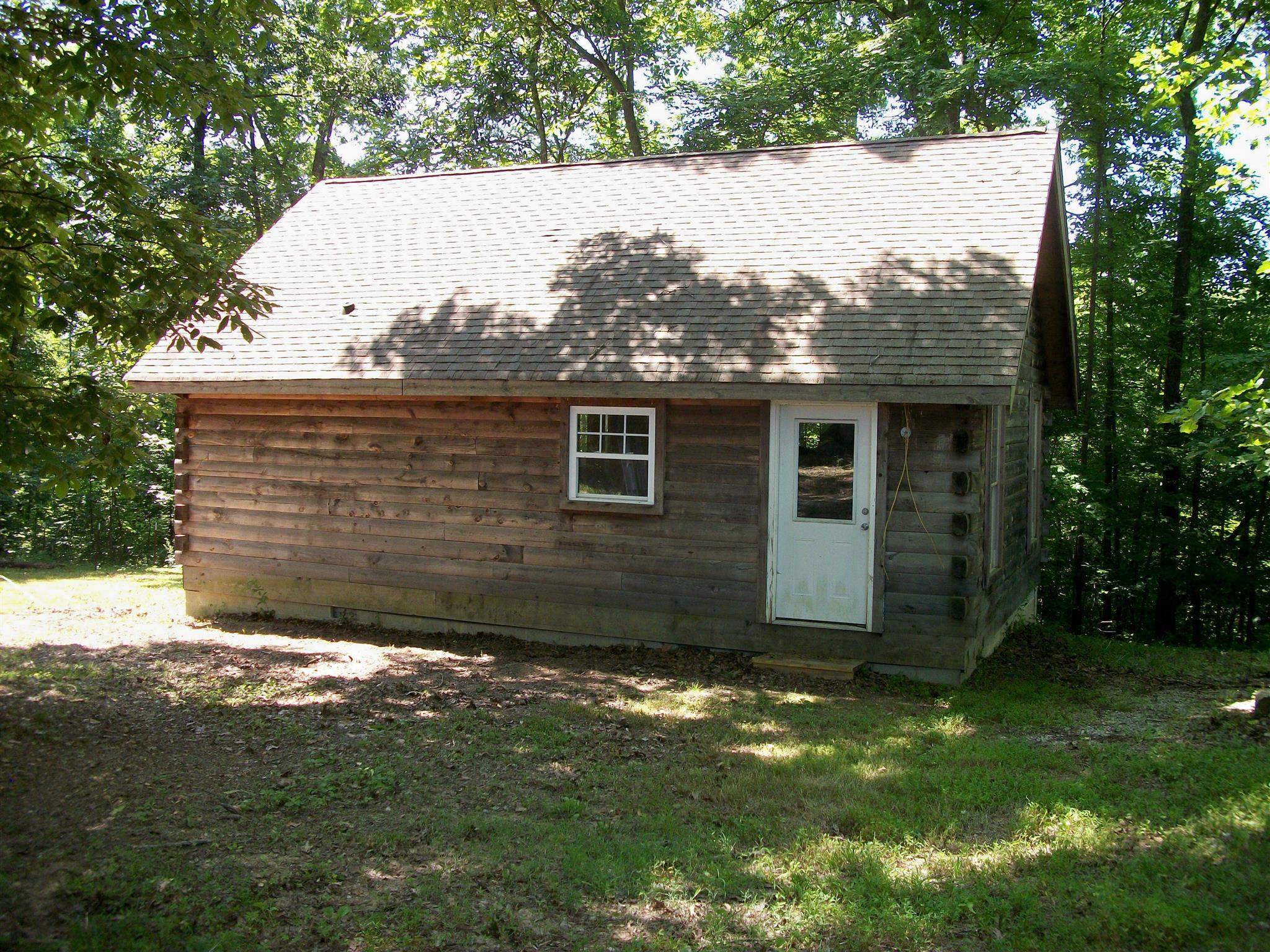 1137 Walden Ridge Road Manchester, TN 37355 - Photo 3 of 23 a view of a house with a yard