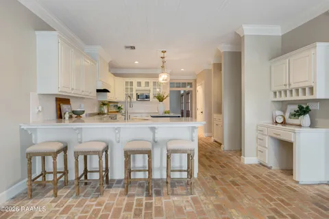 $450,000 | 9203 East Old Spanish Trail, Jeanerette, LA 70544