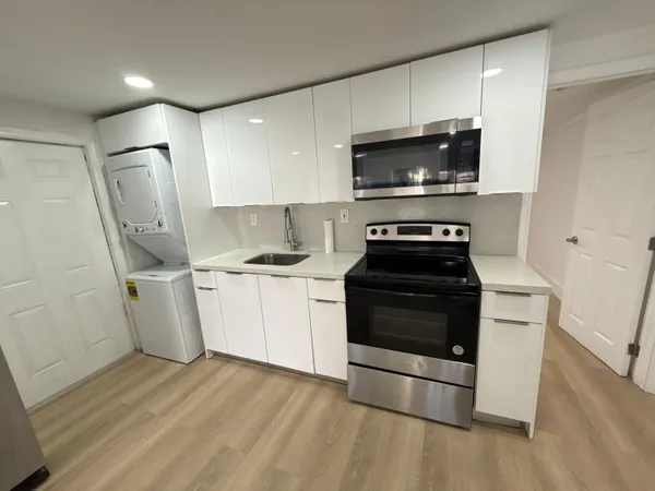 $1,995 | 6300 Northwest 1st Avenue, Unit A, Miami, FL 33150