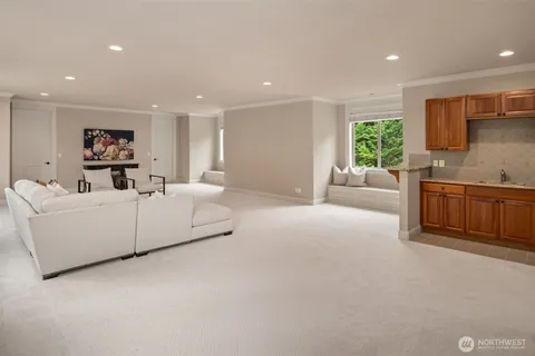 $1,890,000 | 3229 115th Avenue Southeast, Snohomish, WA 98290