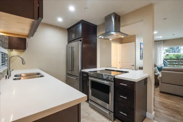 $1,150,000 | 1225 Pacific Beach Drive, Unit 2E, San Diego, CA 92109