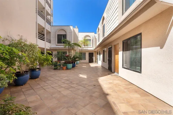 $1,150,000 | 1225 Pacific Beach Drive, Unit 2E, San Diego, CA 92109