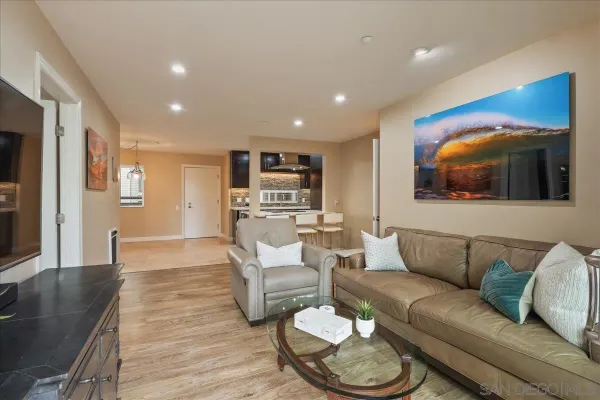 $1,150,000 | 1225 Pacific Beach Drive, Unit 2E, San Diego, CA 92109