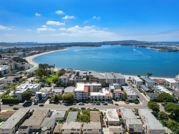$1,150,000 | 1225 Pacific Beach Drive, Unit 2E, San Diego, CA 92109