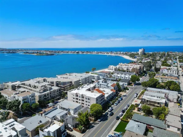 $1,150,000 | 1225 Pacific Beach Drive, Unit 2E, San Diego, CA 92109
