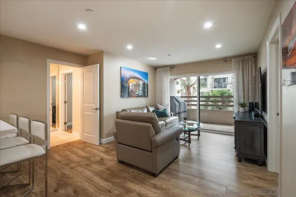 $1,150,000 | 1225 Pacific Beach Drive, Unit 2E, San Diego, CA 92109