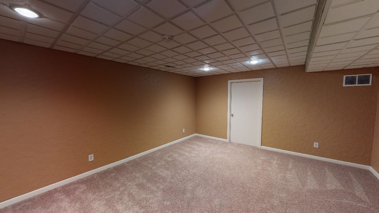 13 Keystone Court Jasper, IN 47546 - Photo 31 of 36 Gallery Image 31