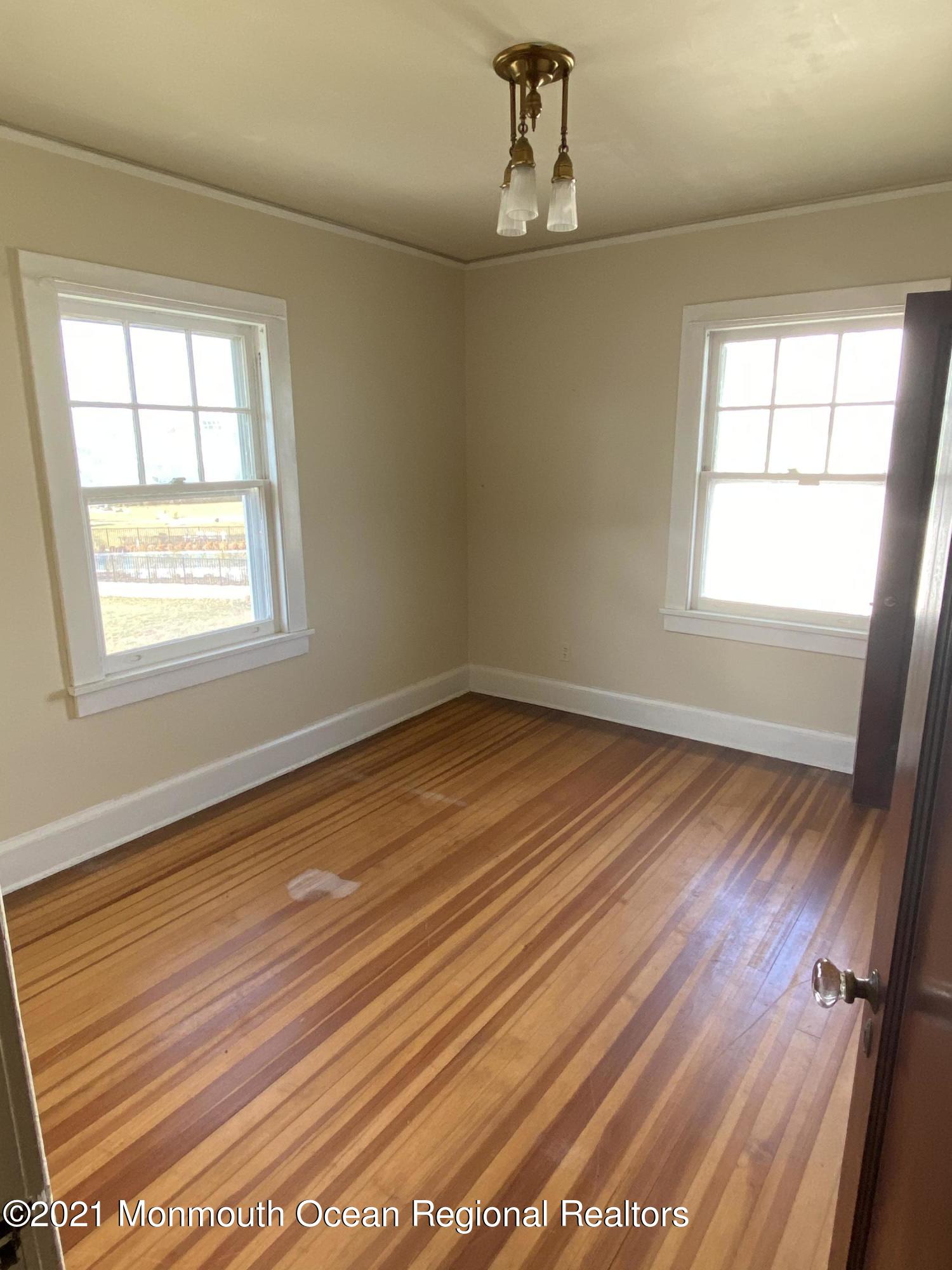 34 Inlet Terrace Belmar, NJ 07719 - Photo 11 of 16 DA0D1314-9F58-4806-8C1B-FE4F74254E1A