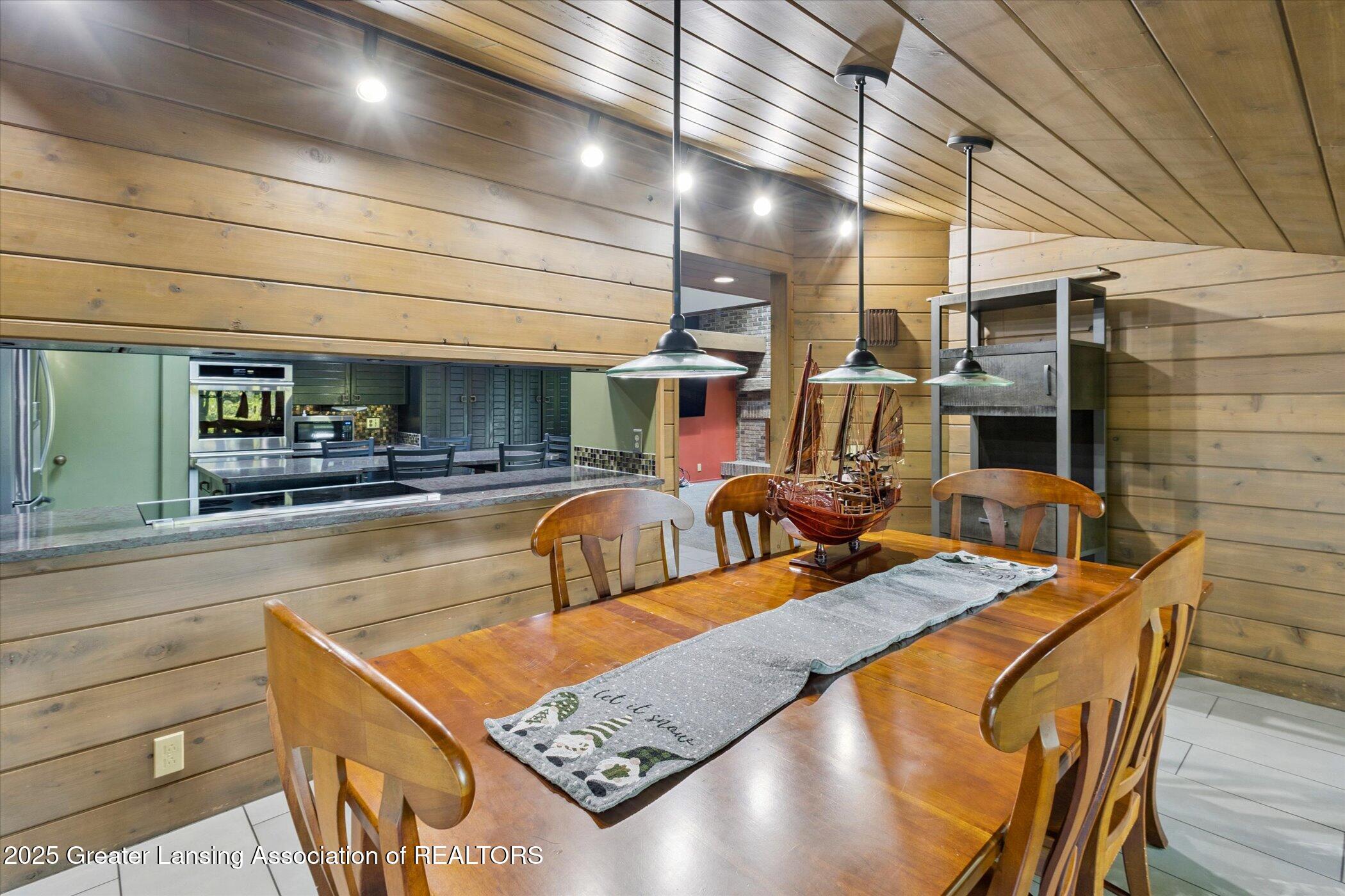 500 Newman Road Okemos, MI 48864 - Photo 22 of 69 21-500-Newman-Rd-Okemos-MI-48864-WindowS