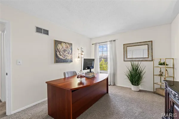 $315,000 | 13311 Chapel Mill Drive, St. Louis, MO 63141
