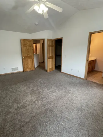 $1,600 | 6032 Park Ridge Road, Unit 6032, Loves Park, IL 61111