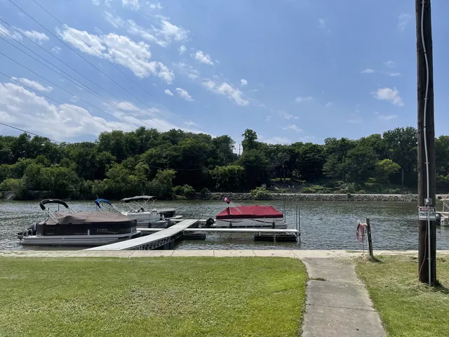 $1,600 | 6032 Park Ridge Road, Unit 6032, Loves Park, IL 61111