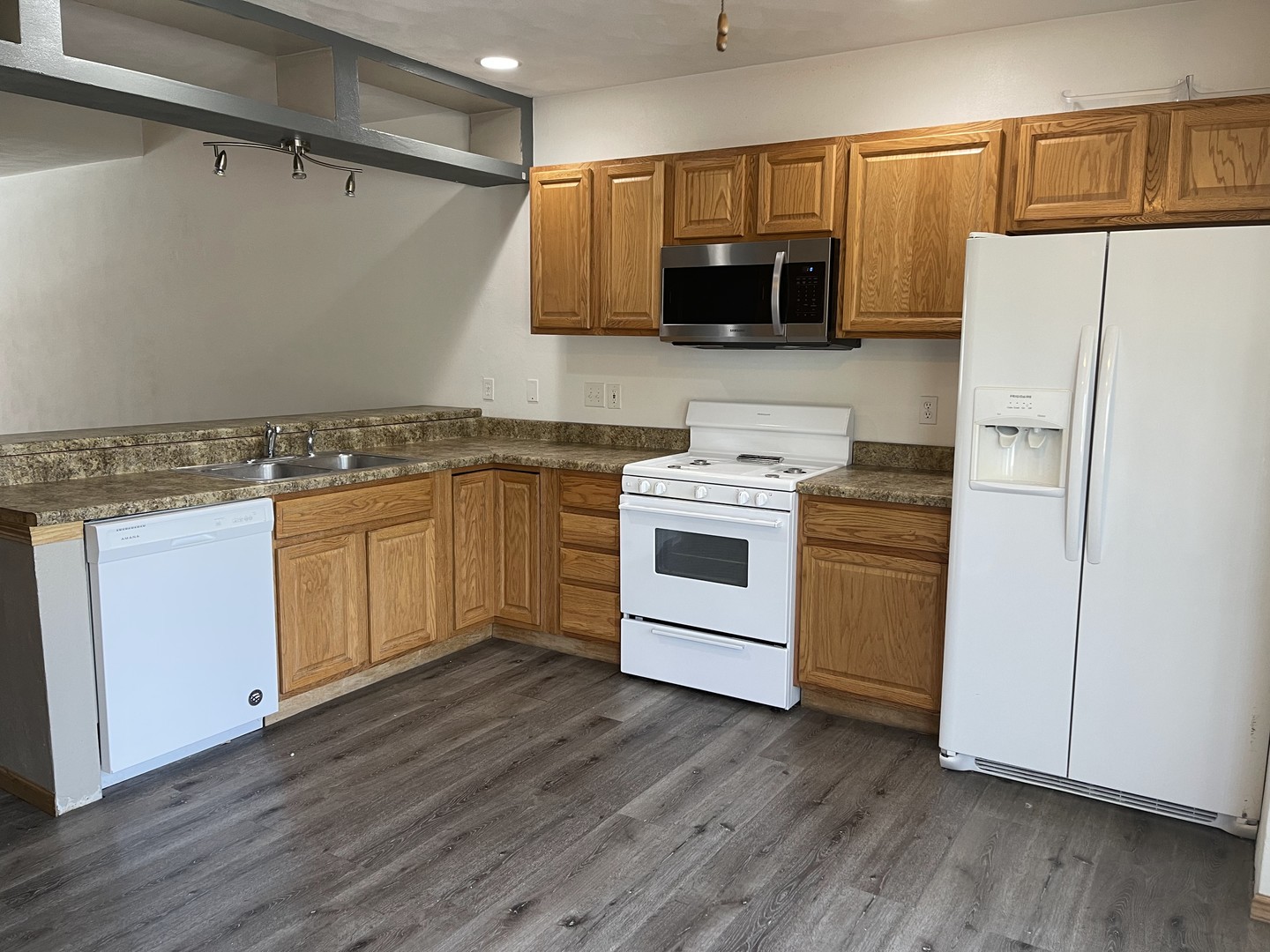 6032 Park Ridge Road, Unit 6032 Loves Park, IL 61111 - Photo 8 of 24