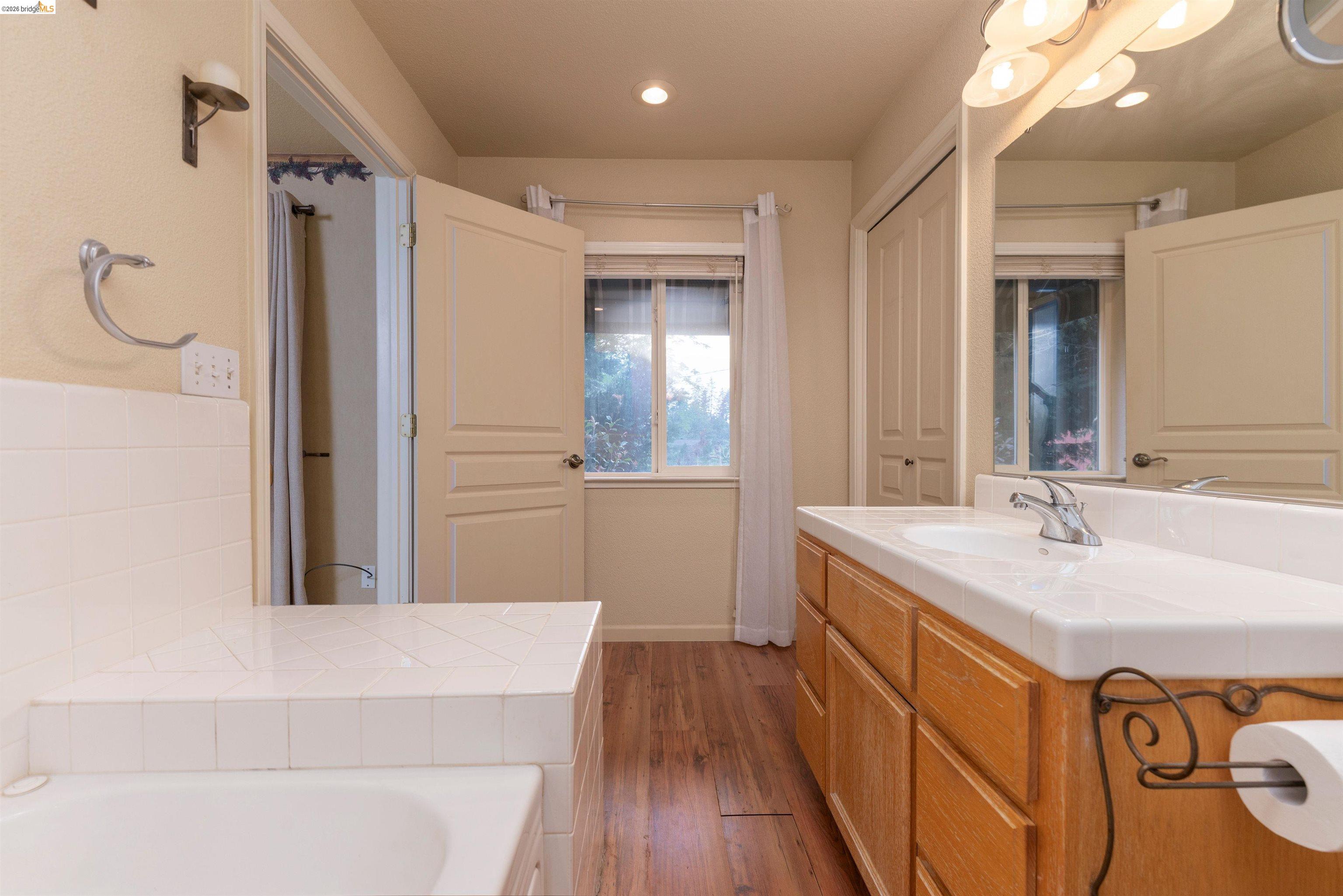 22401 Ridge Road Twain Harte, CA 95383 - Photo 19 of 56 Bathroom