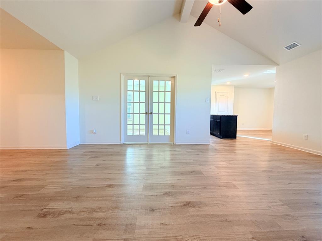 1811 Fergus Ponder, TX 76259 - Photo 4 of 13