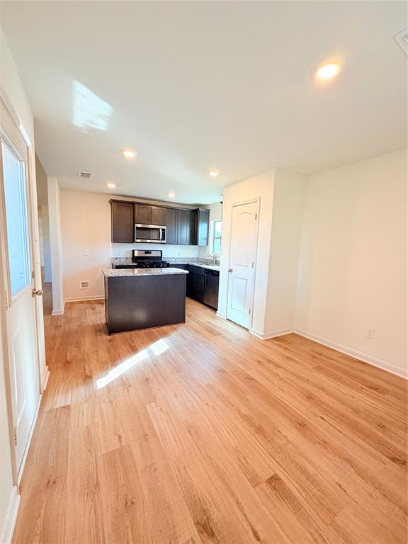 1811 Fergus Ponder, TX 76259 - Photo 5 of 13