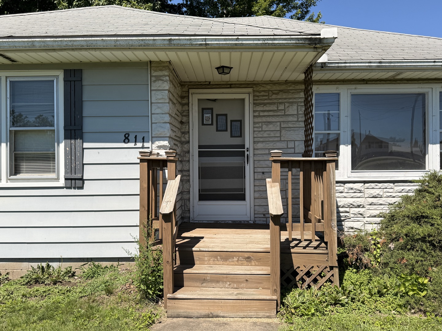 811 1st Street Colona, IL 61241 - Photo 3 of 48