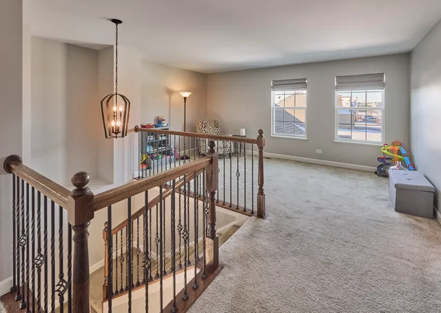 $415,000 | 2732 Woodworth Avenue, Woodstock, IL 60098