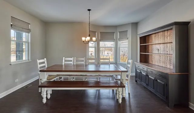 $415,000 | 2732 Woodworth Avenue, Woodstock, IL 60098